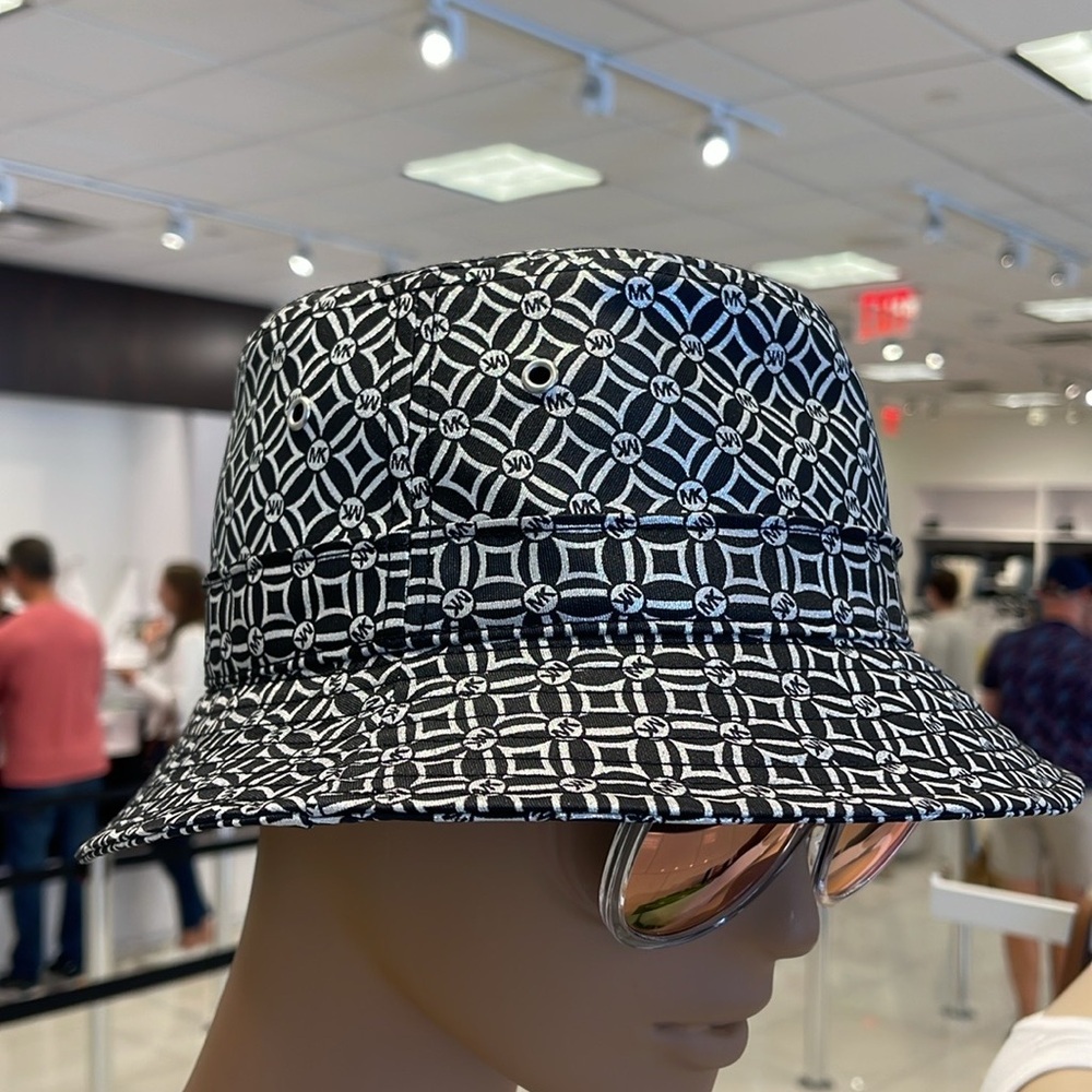 Michael Kors Women’s MK Logo Jacquard Bucket Hat
Black 
NWT
